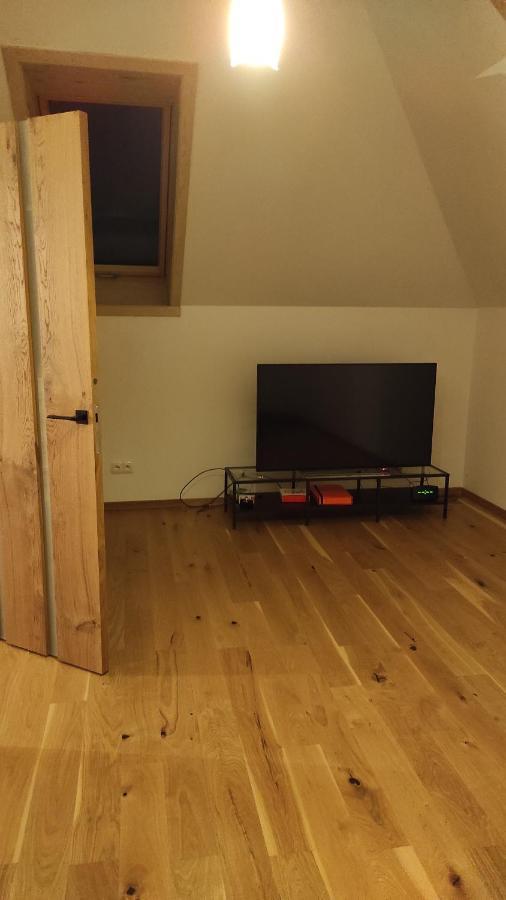 Helena Apartment Liszki Екстериор снимка